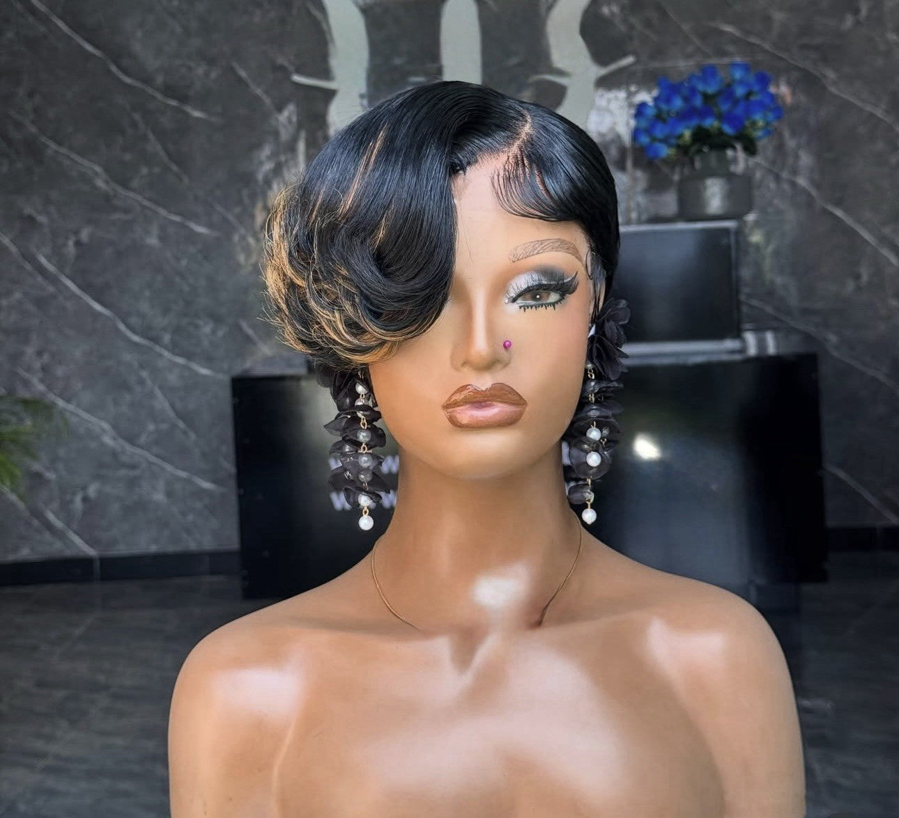 Pixie Cut Human Hair Pre Styled Ready To Wear Short Wig