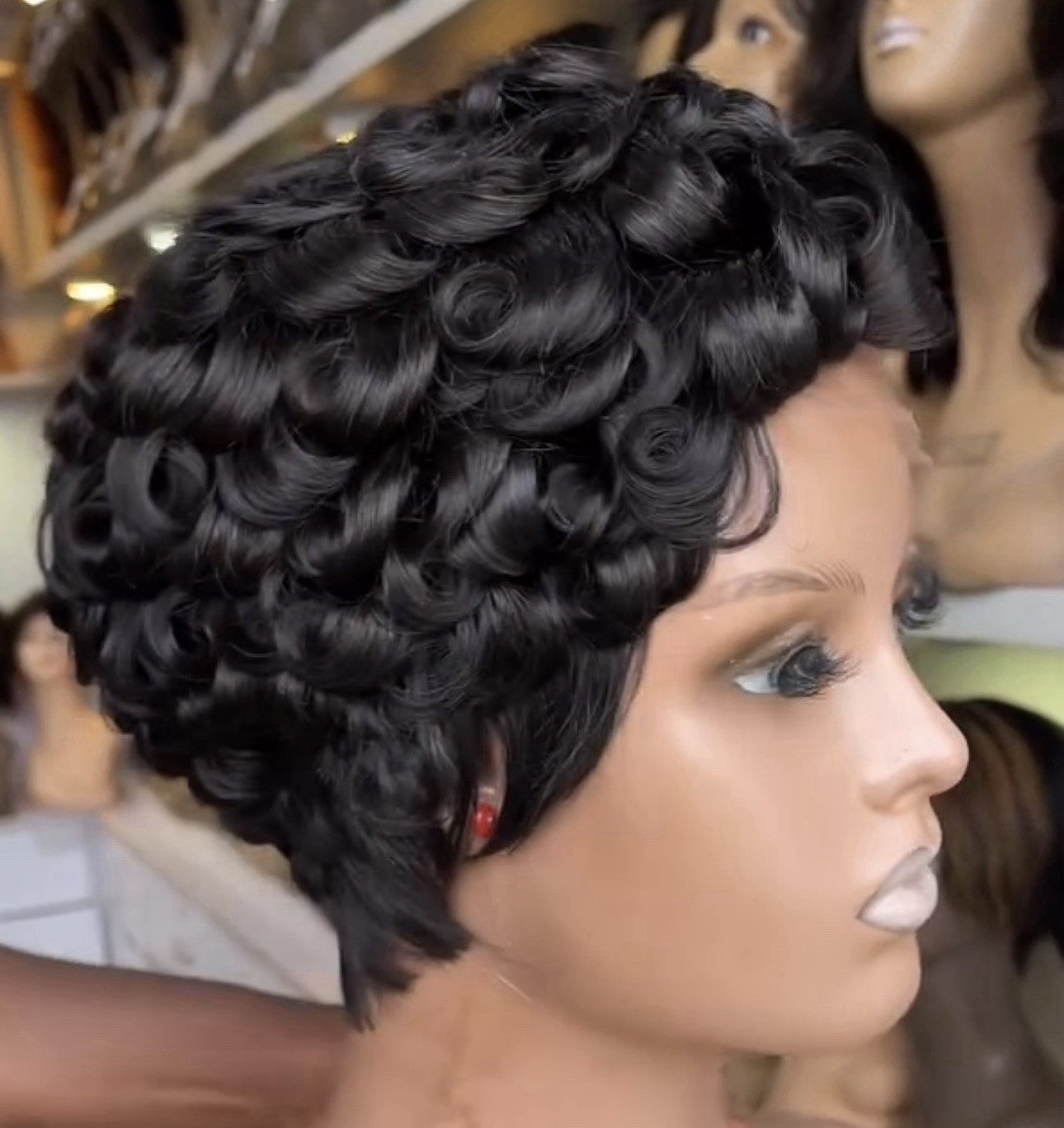 Pixie Cut Human Hair Pre Styled Ready To Wear Short Wig