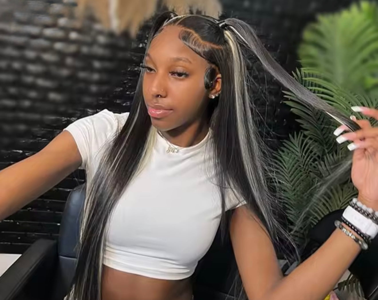 ChicLuxe Hair Pre Styled Glueless 13x6 Lace Frontal Body Wave | Straight Human Hair Wig Blonde 27 with Black Pre Plucked Highlight Invisible Lace Front Wig for Women | 250% Density