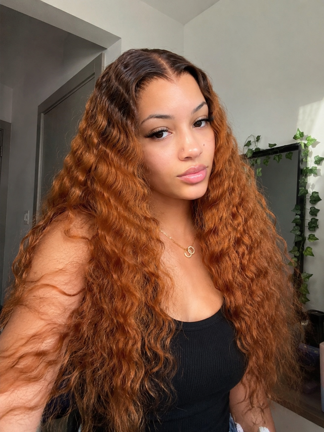THE SIERRA 
Dark Root Copper Ginger Wave Wig