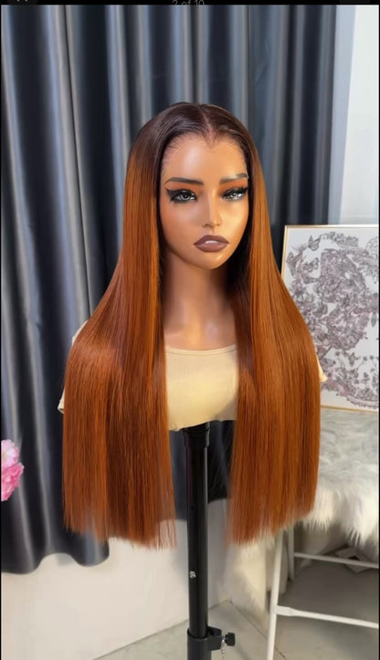 THE CELINE 
Honey Blonde Luxe Melt Wig