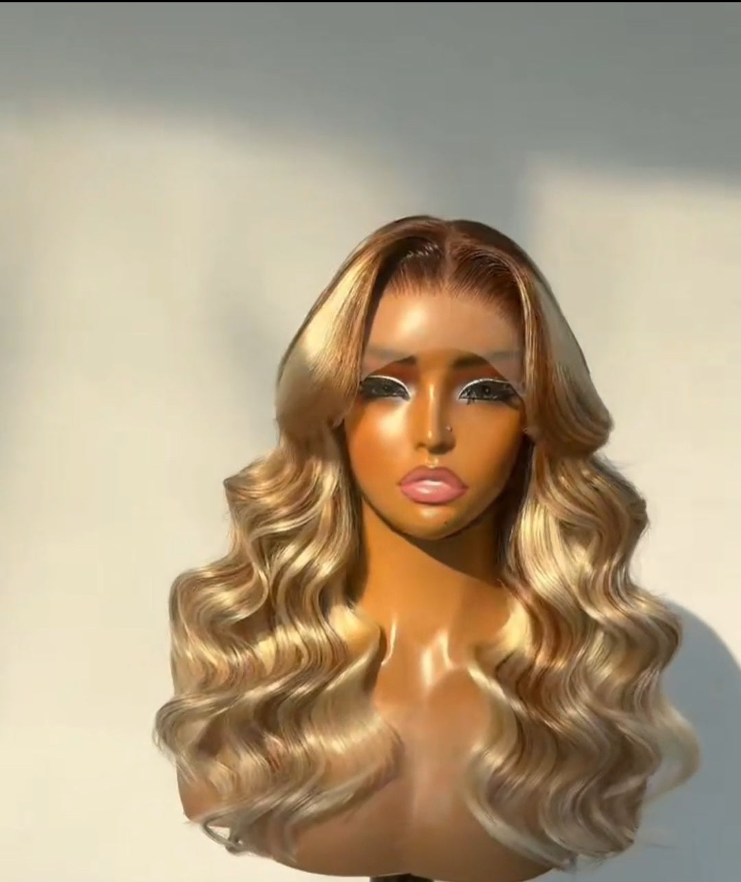 Raw Vietnamese Blonde Highlights With Dark Roots Wavy Curly Glueless Lace Front Ready To Wear Wig 300% Density Wig Lagos M-Hairline